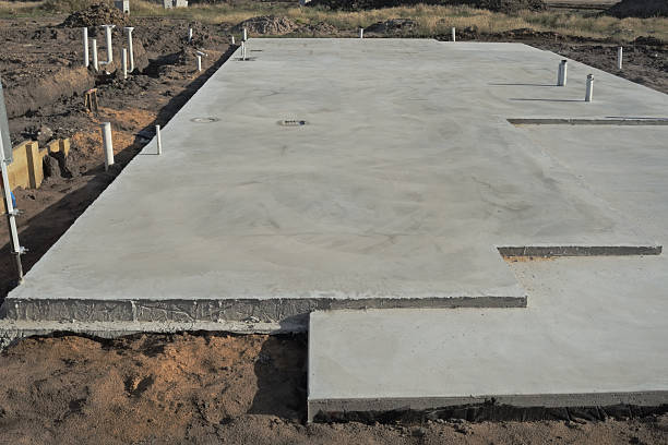  English, IN Concrete contractor Pros
